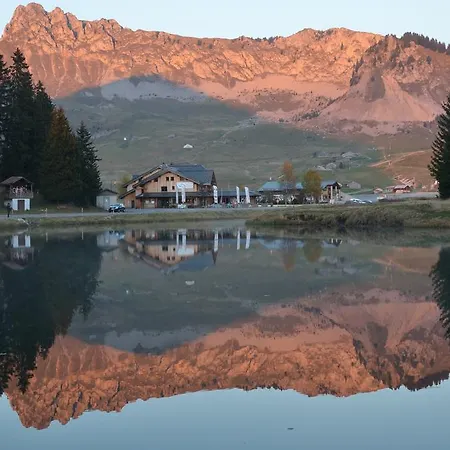 Vaccapark 3* Le Praz de Lys
